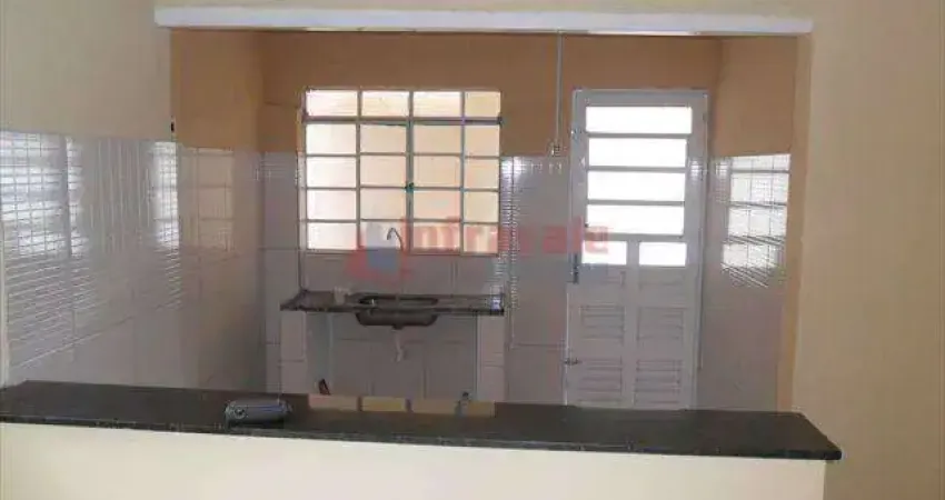 Casa com 2 quartos para alugar na Vila Zezé, Jacareí