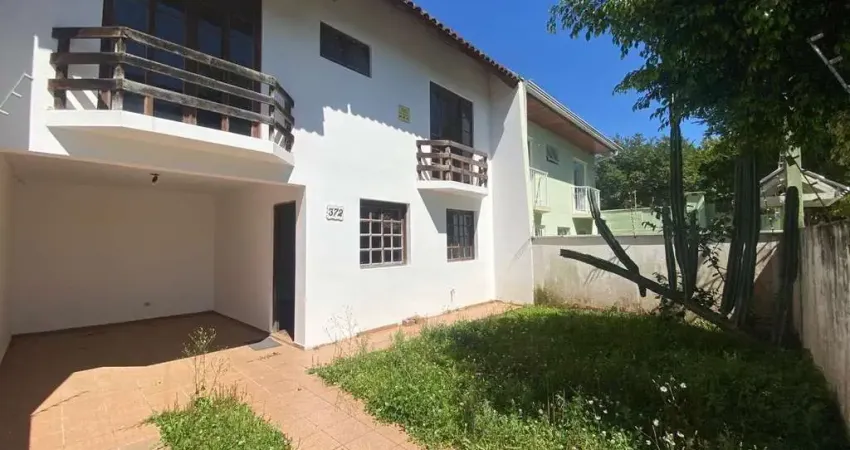 Casa com 3 quartos para alugar na Rua Desembargador Conrado Ericksen, 372, Bacacheri, Curitiba