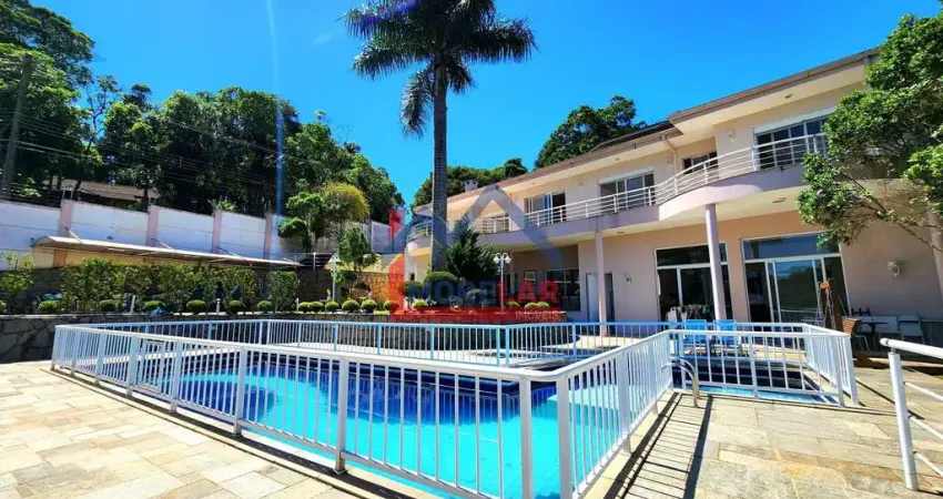 Alpes da Cantareira - Casa em Condomínio com 3 quartos à venda, 250m² - Serra da Cantareira - Mairiporã/SP