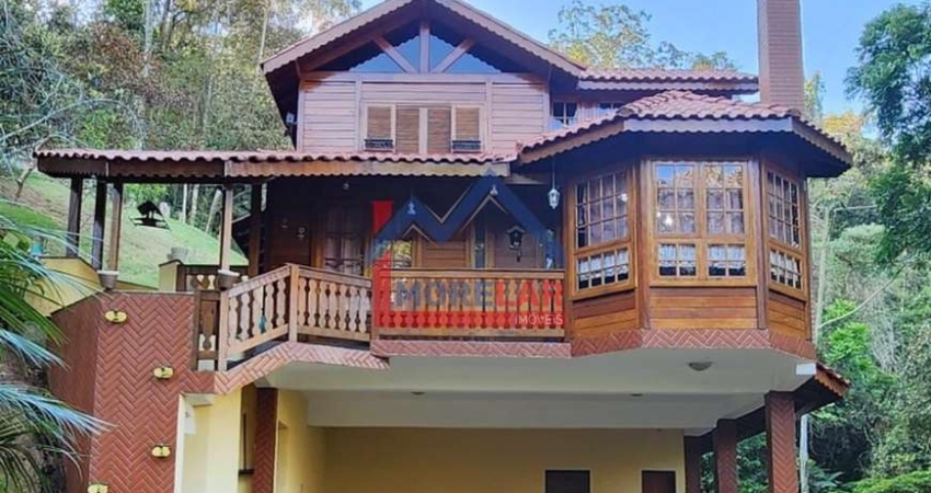 Parque Suíça de Caieiras - Casa em Condomínio com 4 quartos à venda, 175m² - Serra da Cantareira - Mairiporã/SP