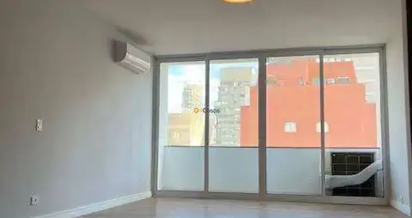 Maravilhoso apartamento todo reforma - Localização excelente