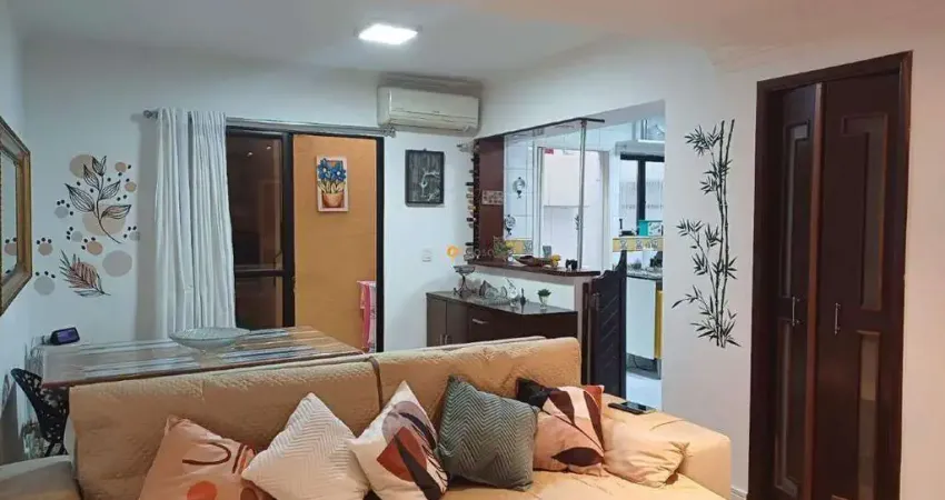 Casa em Condomínio à venda 3 dormitórios, 1 suíte, 2 vagas