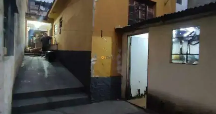 Casa Padrão à venda, 2 quartos, 1 vaga, Taboão - Diadema/SP