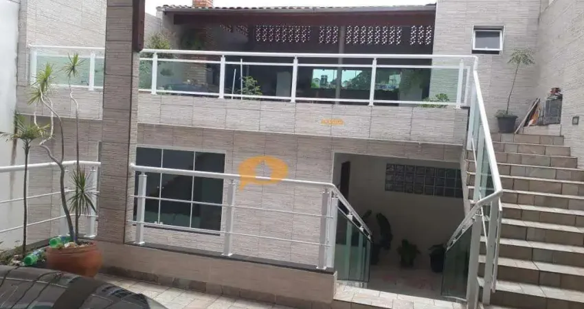 SOBRADO à venda, 4 vagas, Nova Petrópolis - São Bernardo do Campo/SP