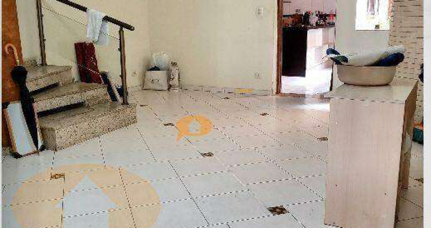 Casa no Ipiranga com 250 m², 4 dormitórios (3 suítes), 2 vagas.