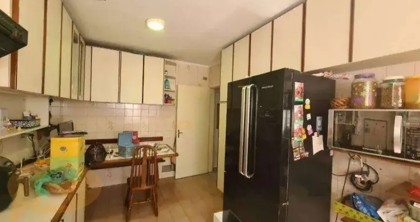 SOBRADO à venda, 3 quartos, 2 vagas, Vila Firmiano Pinto - São Paulo/SP