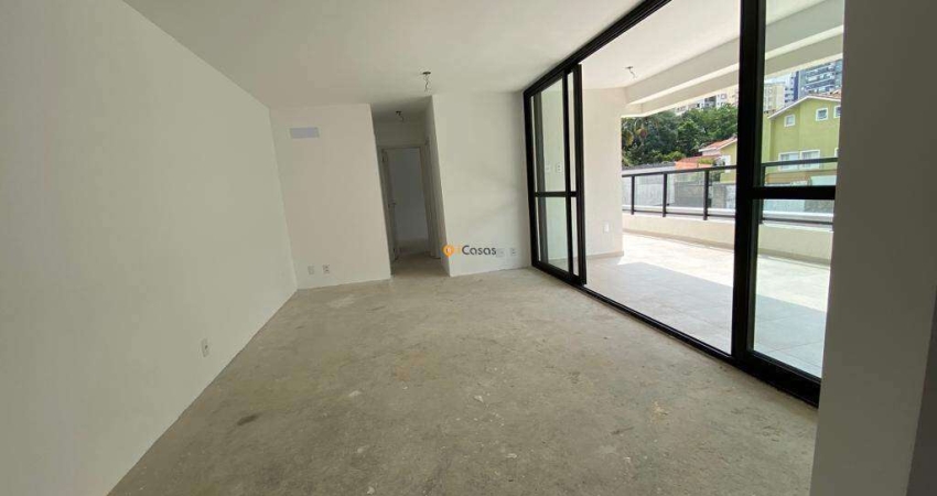 Apartamento em Saúde com 84m²