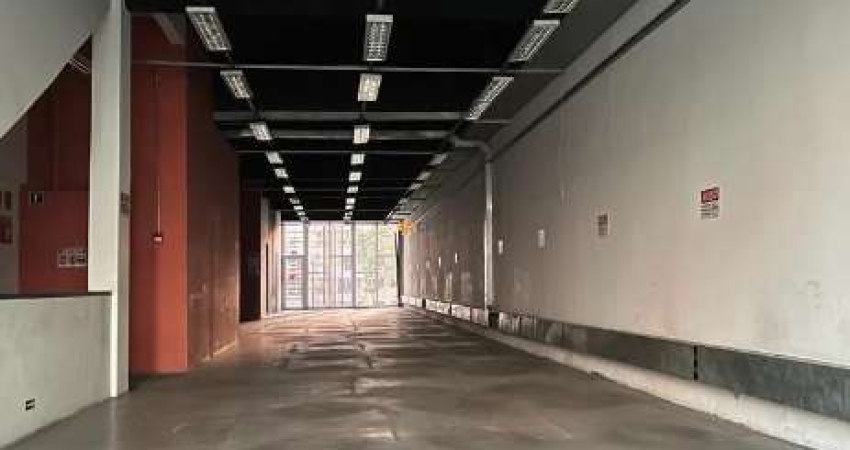 Prédio Comercial de 600m² em Mirandópolis – Ao Lado do Metrô Saúde e Totalmente Regularizado