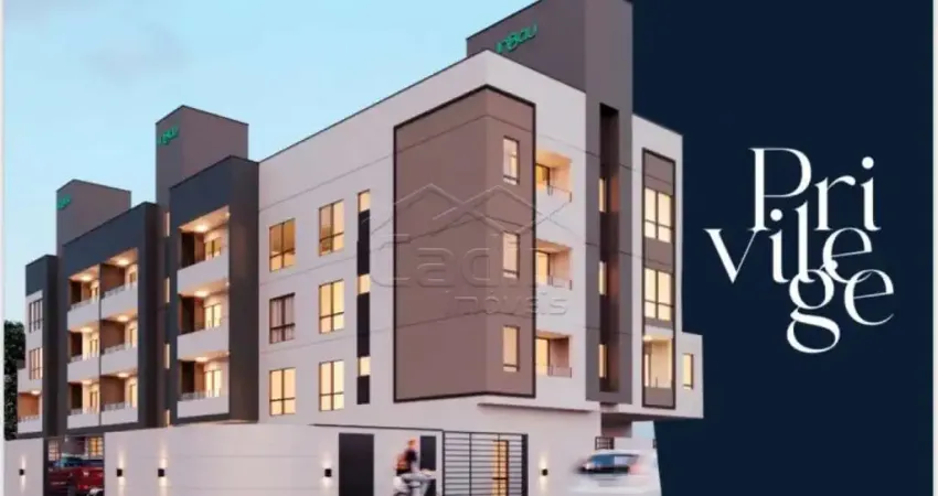 Apartamento na planta, 150m da praia, 02 dormitórios, na meia praia, navegantes!