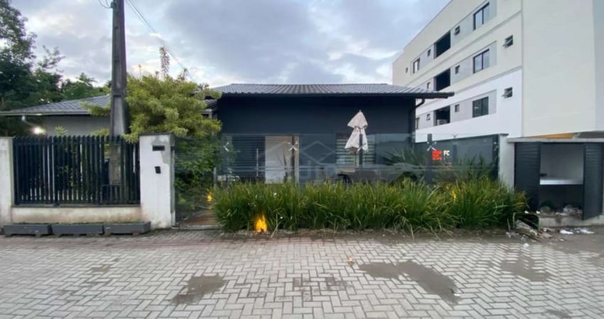 SALA COMERCIAL MOBILIADA PARA ALUGAR, R$ 3.350,00, BAIRRO MACHADOS NAVEGANTES/SC.