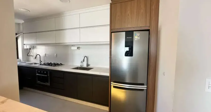 Apartamento 2 suítes, semi mobiliado, 100mts do mar, gravata, navegantes, r$935.000,00!