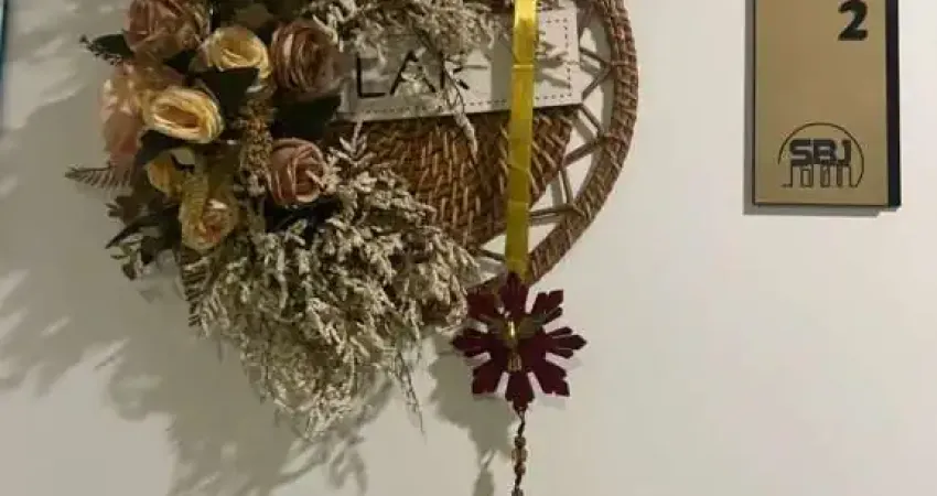 Apartamento vista mar 3 dormitórios, r$ 1.500.000 mobiliado no centro de navegantes 150mts do mar