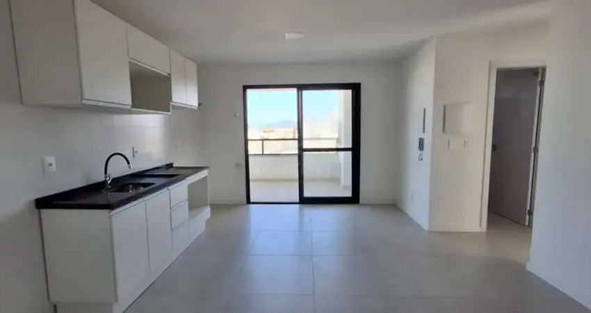 Apartamento para alugar, r$ 3.650,00 centro de navegantes/sc.