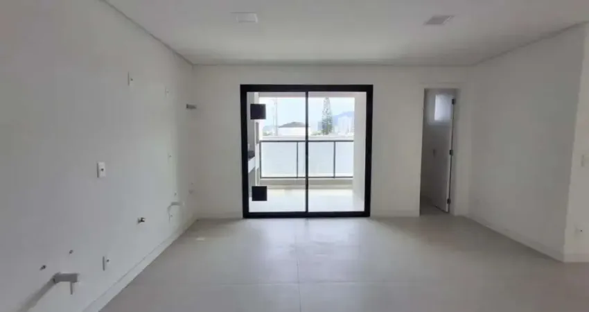 Apartamento para alugar, r$ 3.100,00 centro de navegantes/sc.