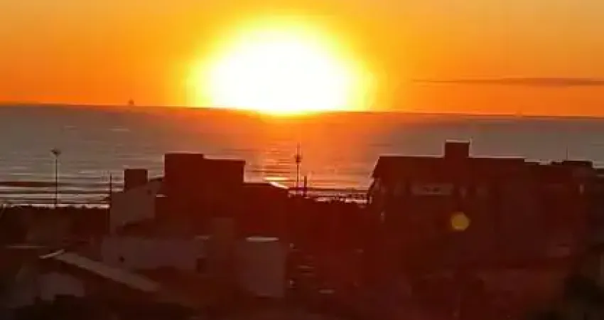 Apartamento 02 dormitórios, 100% mobiliado, excelente vista mar, centro, navegantes/sc, r$719.000,00!