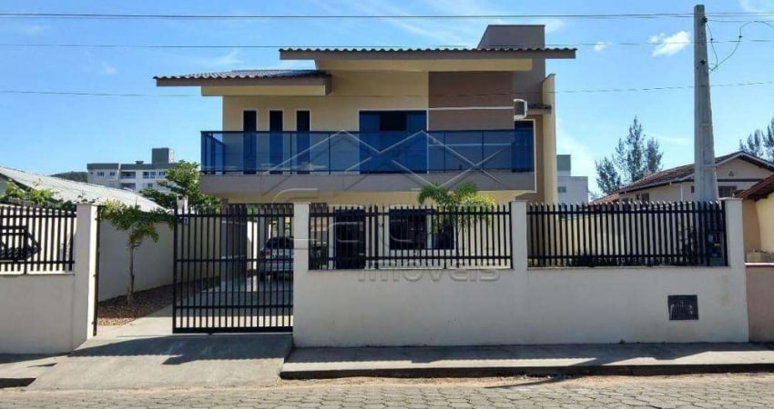 CASA PARA ALUGAR R$ 4.750,00 BAIRRO GRAVATÁ EM NAVEGANTES!