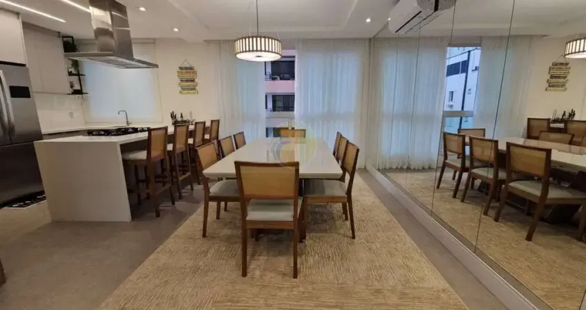 Apartamento com 4 quartos à venda na Rua 1111, 59, Centro, Balneário Camboriú