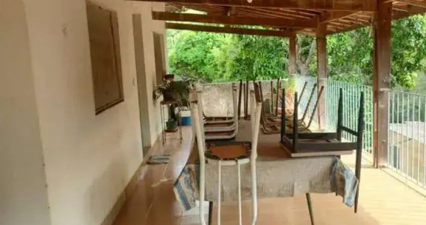 Sítio para Venda em Bragança Paulista, BAIRRO ARARAS DOS PEREIRAS, 2 dormitórios, 1 banheiro, 10 vagas