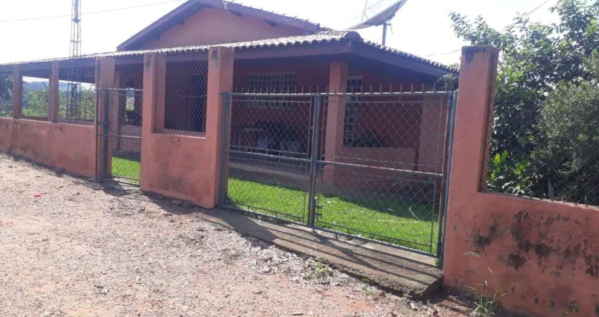 Sítio para Venda em Tuiuti, TUIUTI, 2 dormitórios, 1 suíte, 1 banheiro, 5 vagas