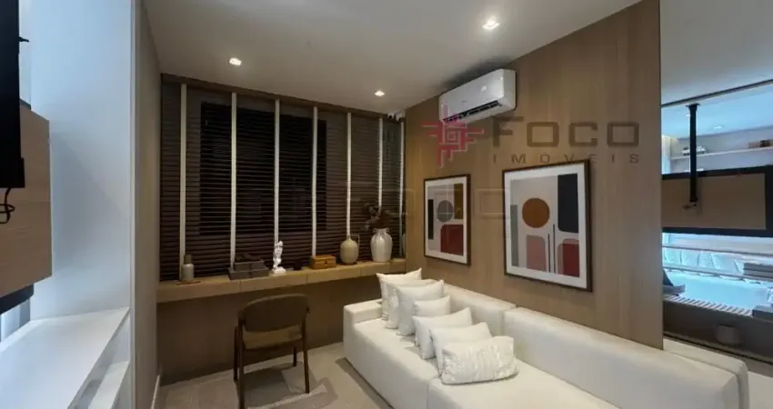 Apartamento Parque Industrial com 03 dormitórios - 01 suíte - 66m².
