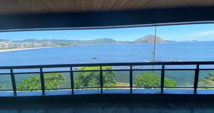 Apartamento Luxuoso à Venda – Frente Mar – Icaraí, Niterói
