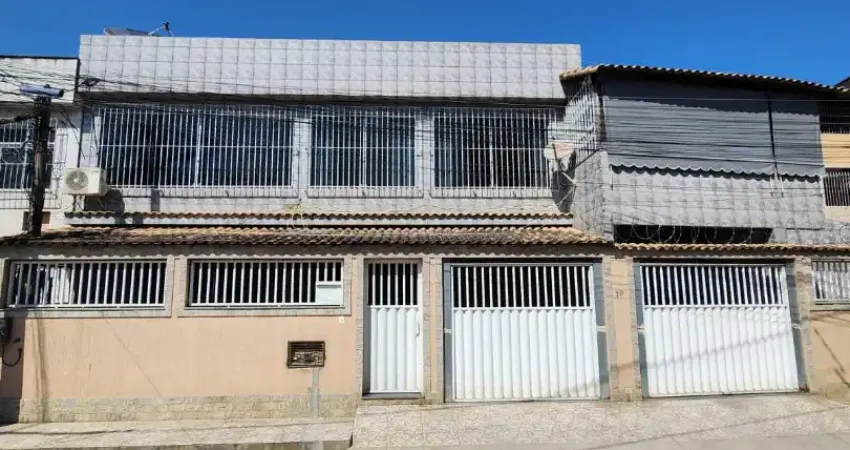 Casa com 3 quartos para alugar na Rua Maria Nazareth, 70, Centro, São Gonçalo