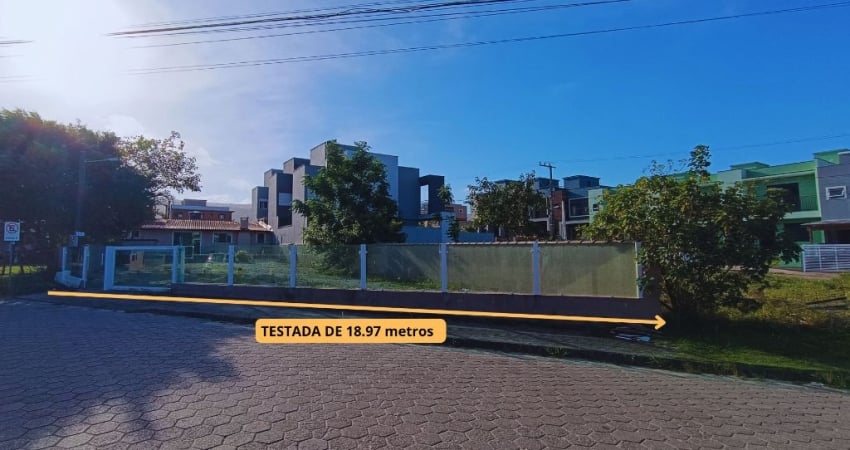 INVESTIMENTO CERTO EM GAROPABA- CONFORTO, RENTABILIDADE E LOCALIZAÇÃO PRIVILEGIADA!