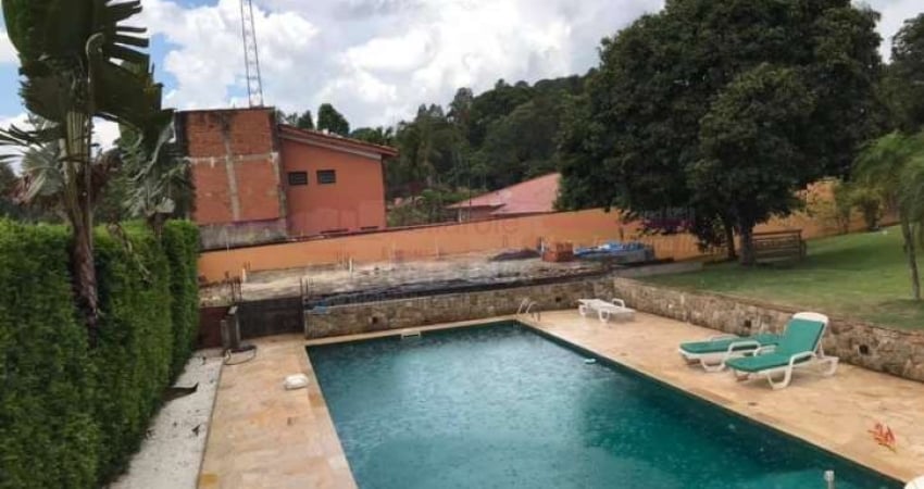 Casa de campo à venda em condomínio fechado - Boituva interior de São Paulo