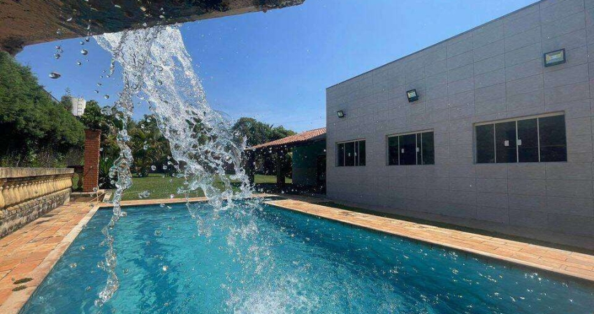 Casa de campo - Belíssima Chácara á venda em Boituva/SP, 1h20 da Capital