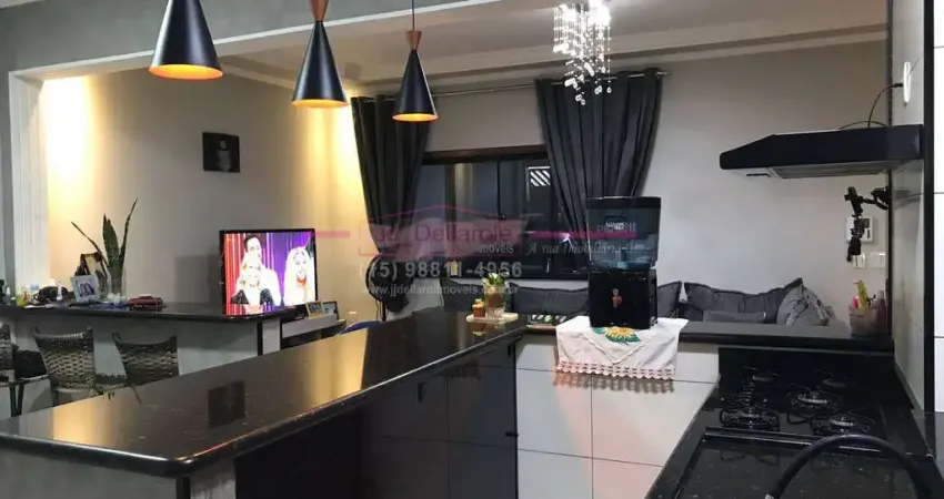 Casa comercial à venda no Residencial Sebastiani, Cerquilho 