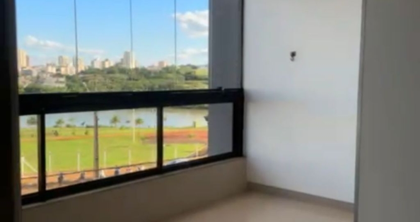 Apartamento grande no INTERLAGOS