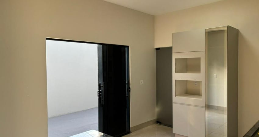 Casa com 3 quartos à venda na Avenida Pedro Ludovico, ,21, Setor Alto das Rosas, Jataí