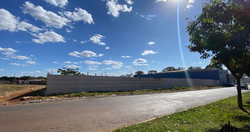 Vende-se uma área no Setor Jamil Miguel - Anápolis-GO: