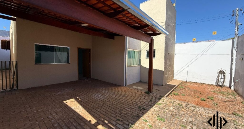 Casa com 3 quartos à venda na Avenida dos Pirineus, 12, Parque dos Pirineus, Anápolis