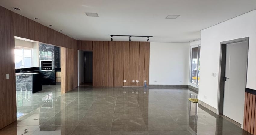 Casa térrea em Condomínio Fechado - Sun Lake Residence.
