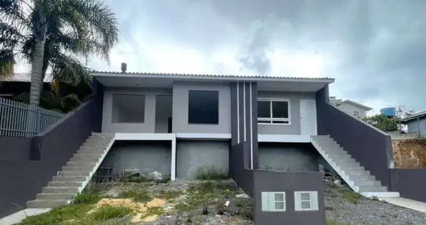 Casa com 2 quartos à venda na Ana Rech, Caxias do Sul 