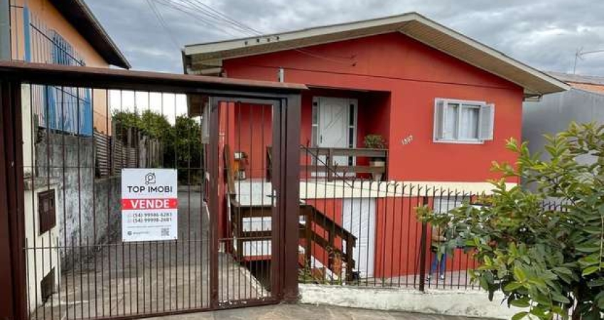 Casa à venda no bairro Jardim Iracema - Caxias do Sul/RS