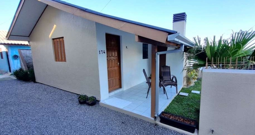 Casa à venda no bairro Industrial - Caxias do Sul/RS
