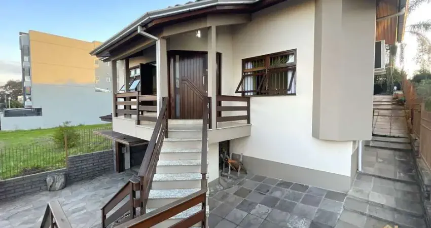 Casa à venda no bairro Nossa Senhora da Saúde - Caxias do Sul/RS
