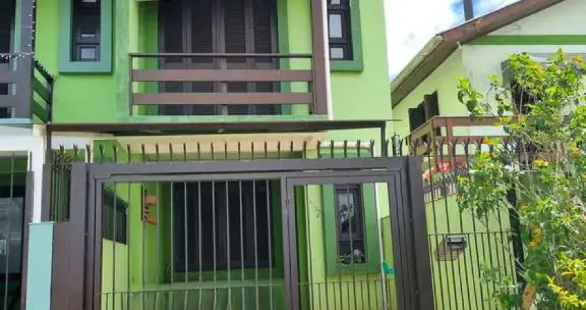 Sobrado à venda no bairro Desvio Rizzo - Caxias do Sul/RS