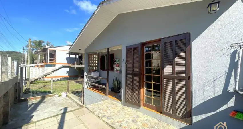 Casa com 3 quartos à venda na Ana Rech, Caxias do Sul 