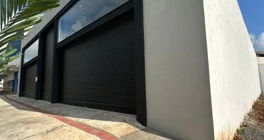 BARRACÃO MODERNO PARA LOCAÇÃO NA AV. MORANGUEIRA – ESTRUTURA COMPLETA E LOCALIZAÇÃO PRIVILEGIADA