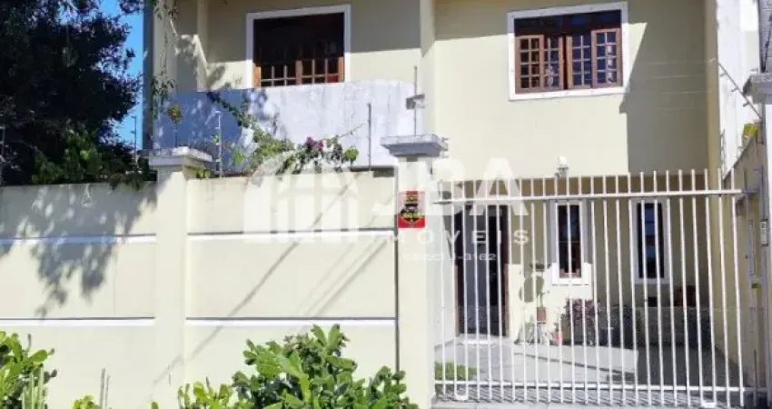 Casa com 3 quartos à venda na Rua John Elliott, 28, Cajuru, Curitiba