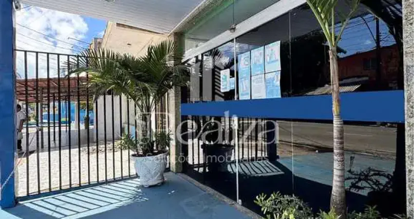 Prédio com 5 salas para alugar no Malhado, Ilhéus