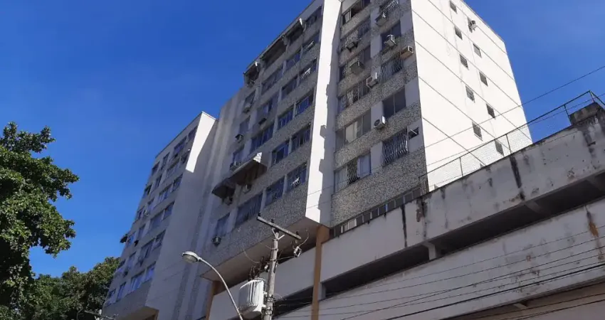 Vendo Apartamento no Fonseca– Documentação 100% Regularizada