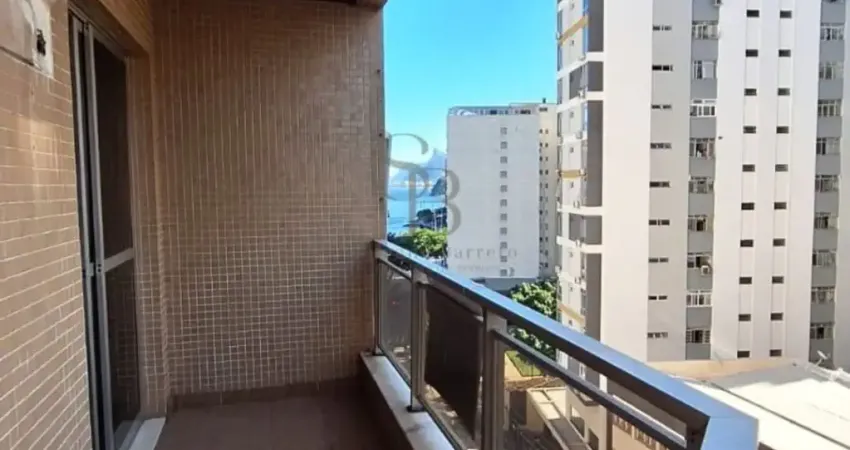 Excelente Apartamento com Vista Lateral Mar – Rua Miguel de Frias – Icaraí/Niterói