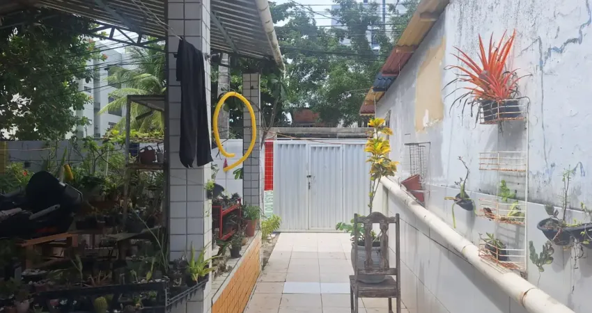 Casa com 3 quartos à venda na Rua Bacharel José Mário de Oliveira, 3446, Candeias, Jaboatão dos Guararapes