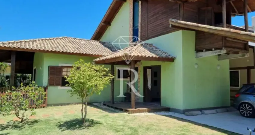 Casa em condomínio fechado com 4 quartos para alugar no Campeche, Florianópolis 