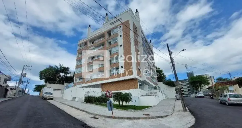Apartamento com 3 quartos para alugar no Estreito, Florianópolis 