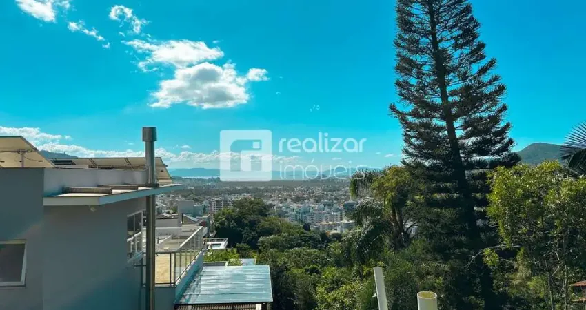 Terreno em condomínio fechado à venda no Córrego Grande, Florianópolis